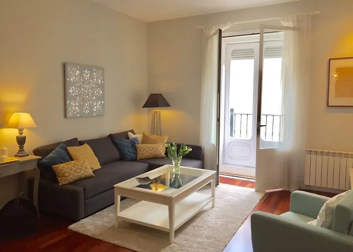 Tirso De Molina Apartment